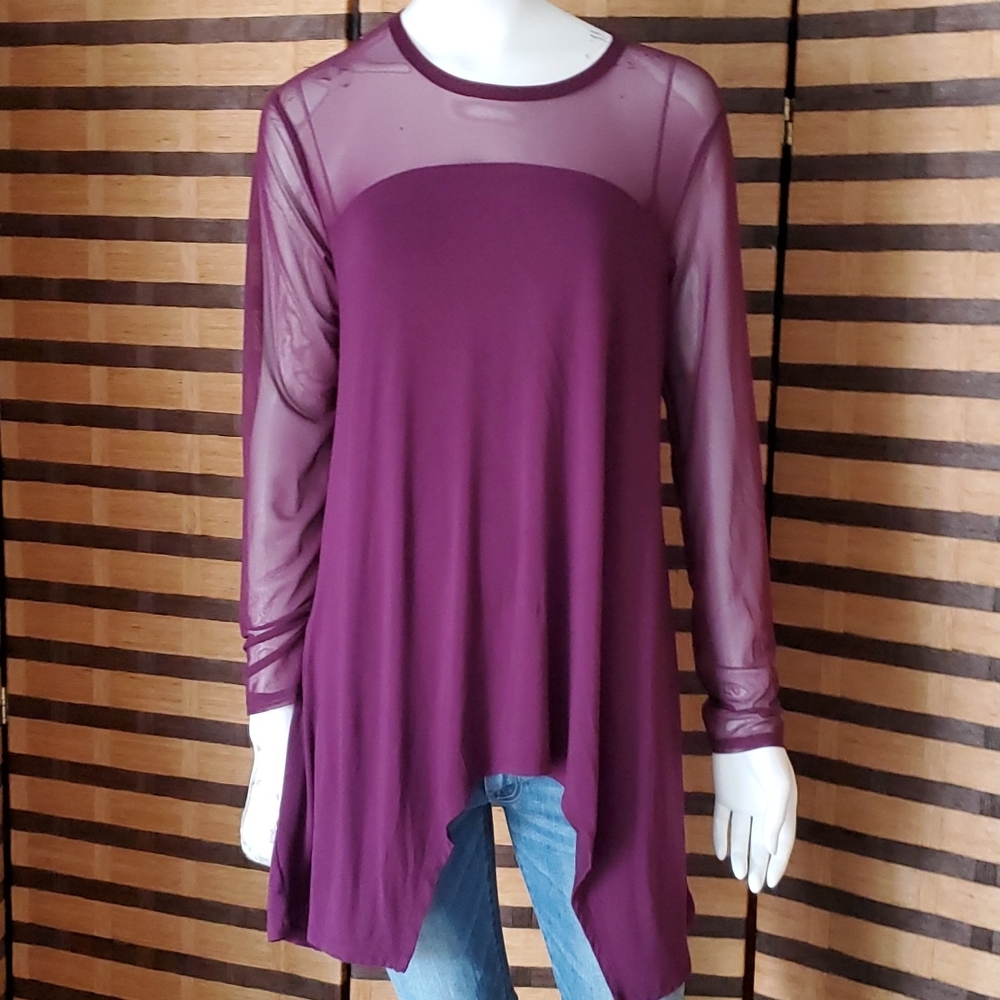 DKNY Asymmetrical mesh neckline/arms
